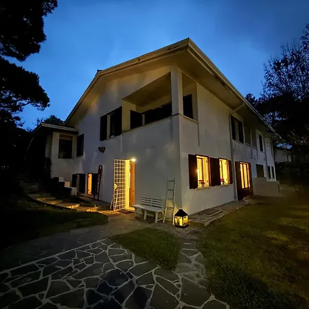 By The Sea And Pool *