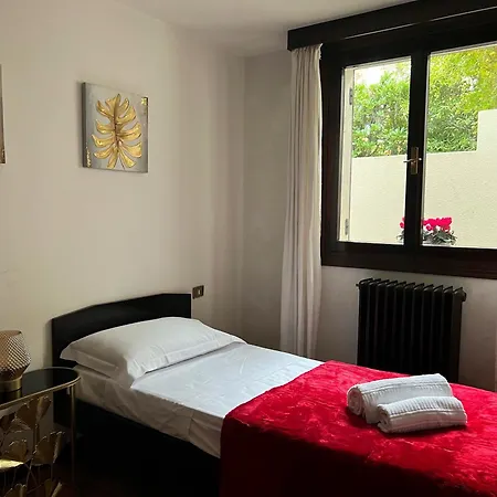 Βίλα By The Sea And Pool