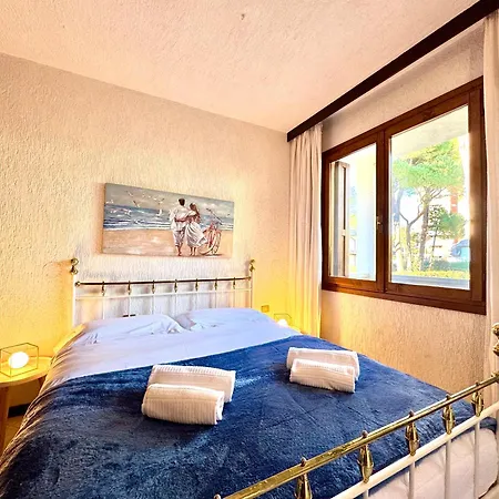 By The Sea And Pool *