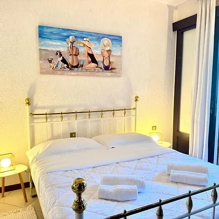 By The Sea And Shared Pool Villa *