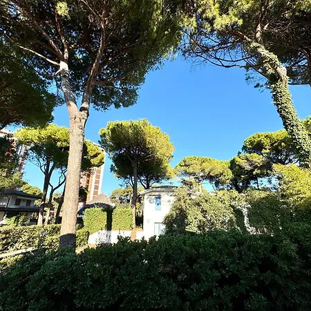 Villa By The Sea And Pool *