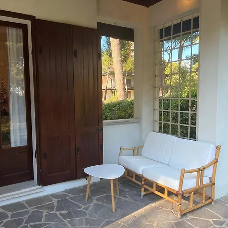 By The Sea And Shared Pool Villa *