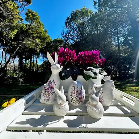 Villa By The Sea And Shared Pool Lignano Sabbiadoro