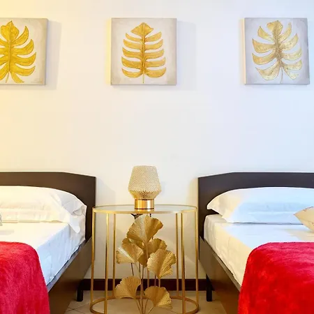 By The Sea And Pool Villa